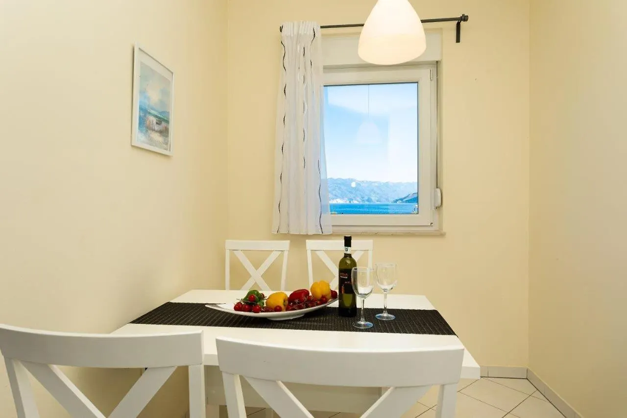 Domagoj D&D, Baska Apartment 0*, Baska (Krk) Croatia