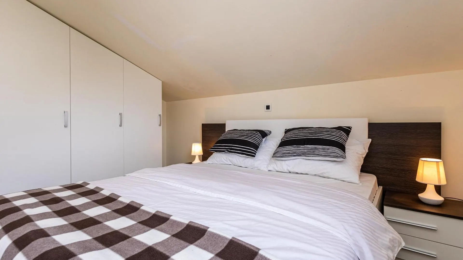Domagoj D&D, Baska Apartment  Baska (Krk)