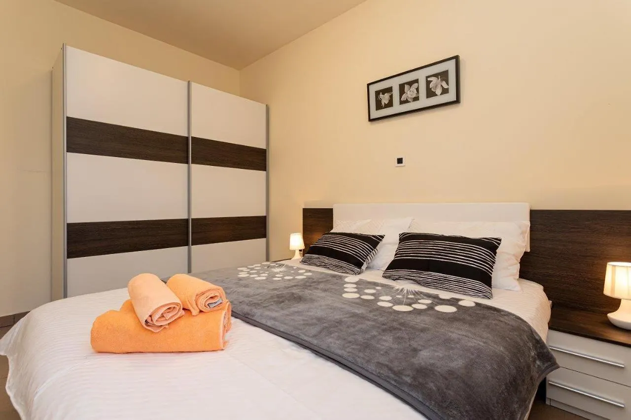 Apartmán Domagoj D&D, Baska 0*, Baška